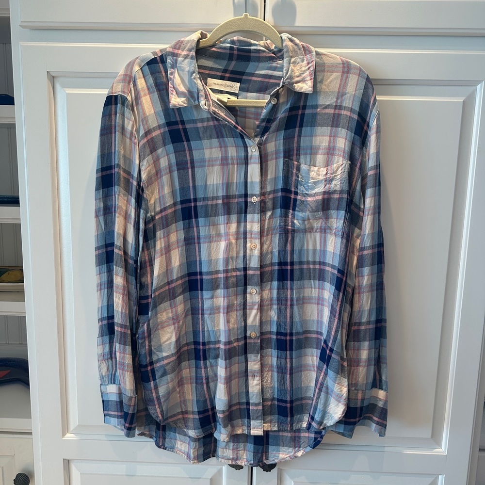 Treasure & Bond plaid button down
